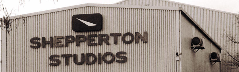 Shepperton-Studios von außen
